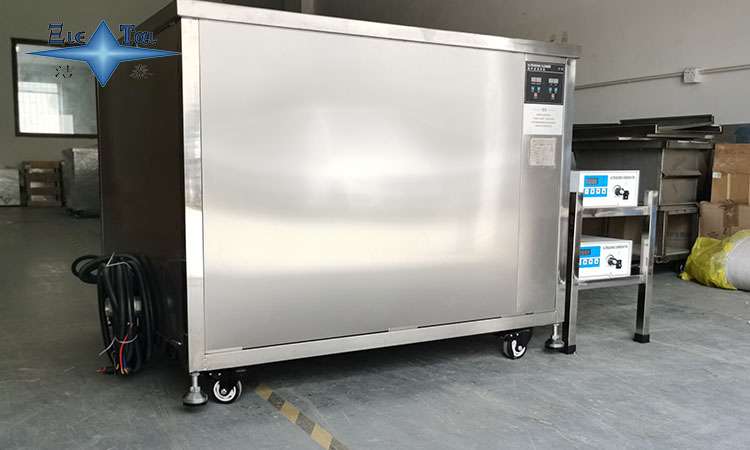 超聲波清洗機清洗軸承時應使用哪種油?—專業選擇與操作指南 超聲波清洗機清洗軸承時應使用哪種油?—專業選擇與操作指南
