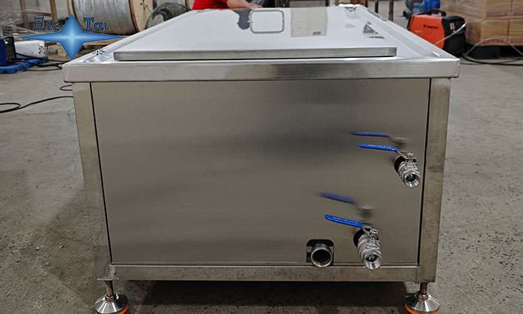 汽車超聲波清洗機藥劑解析:成分、作用與應用場景 汽車超聲波清洗機藥劑解析:成分、作用與應用場景